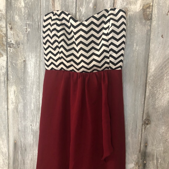 Strapless hi-low dress - Picture 2 of 5